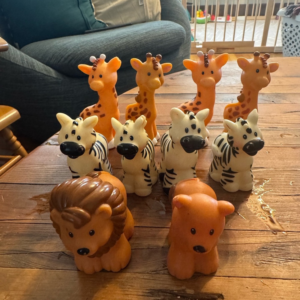 Little People Animal Pairs - 10 Figures